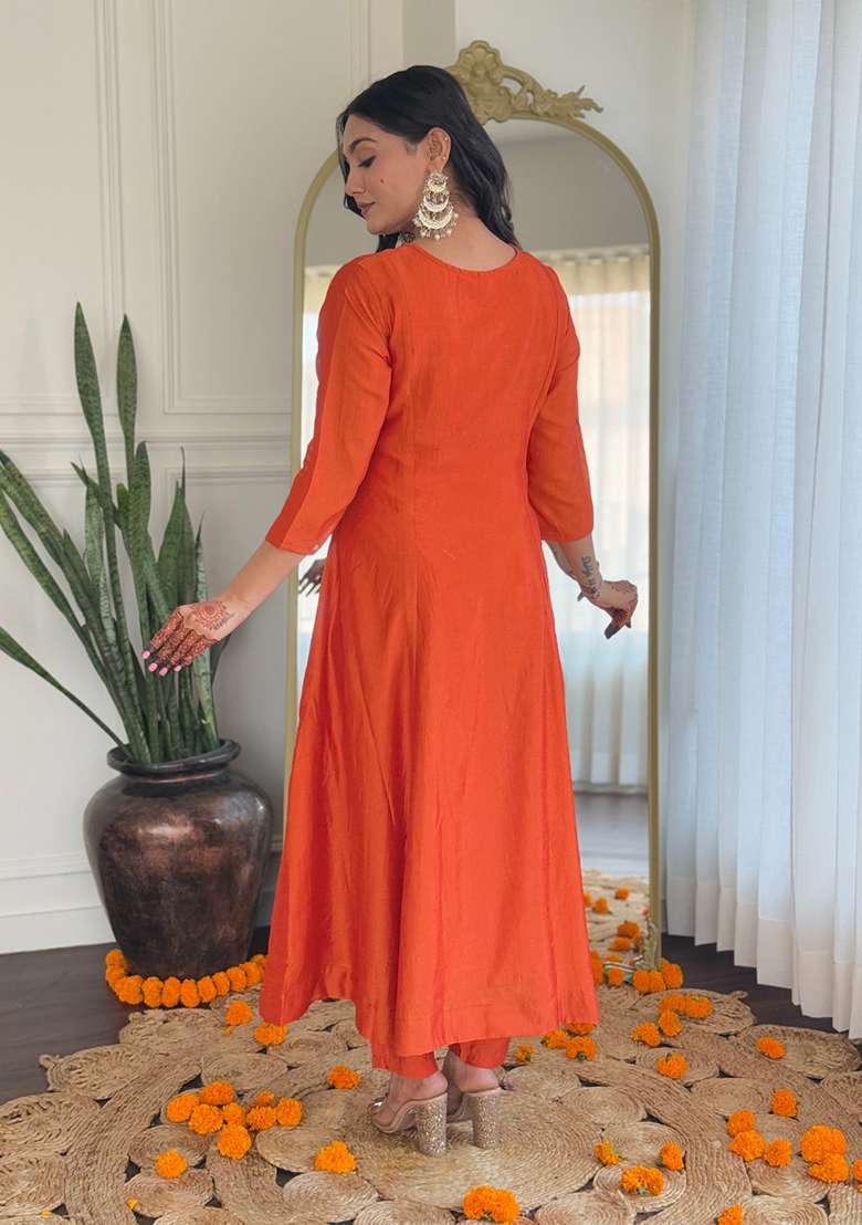 Orange Embroidered Vichitra Kurta Set - Indya