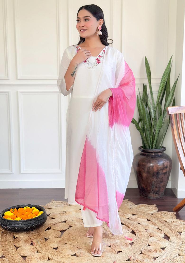 White Embroidered Chanderi Kurta Set