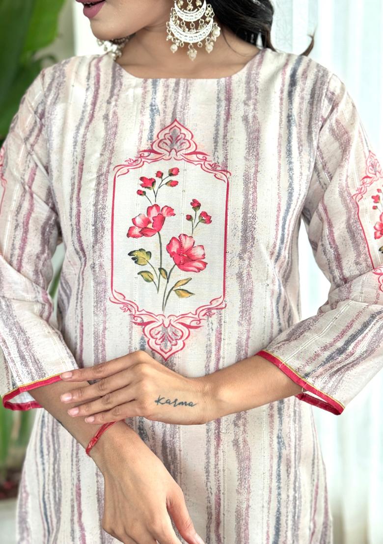 Red Embroidered Muslin Kurta Set