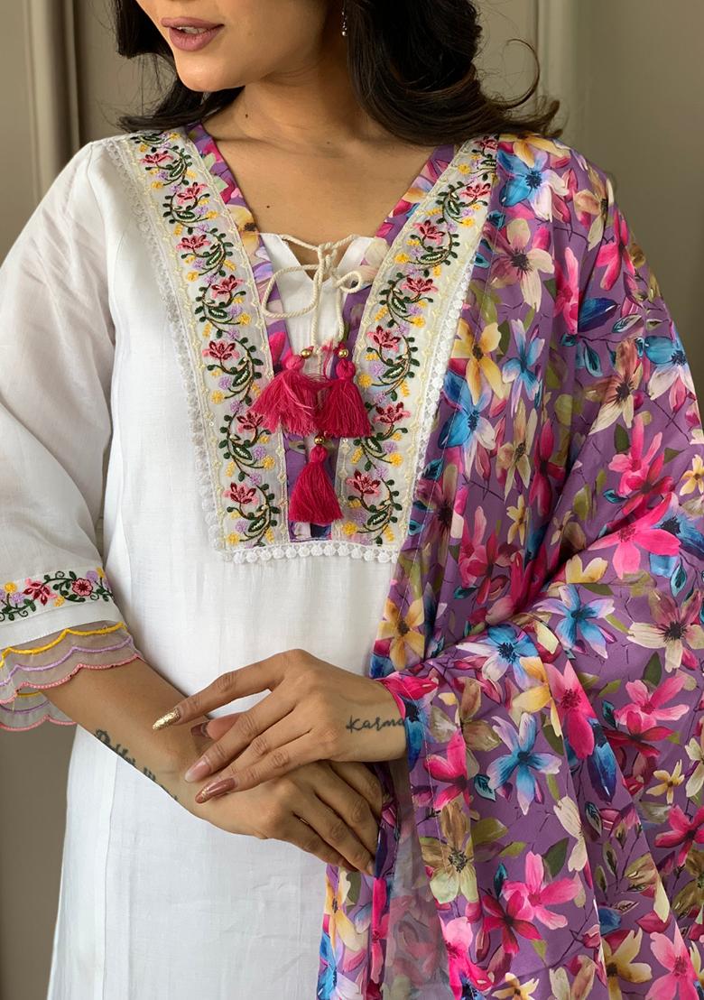 White Embroidered Chanderi Kurta Set
