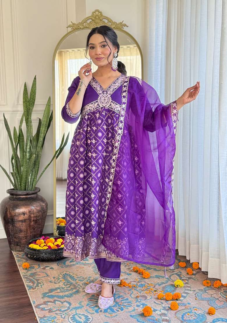 Purple Embroidered Chanderi Straight Kurta Set - Indya
