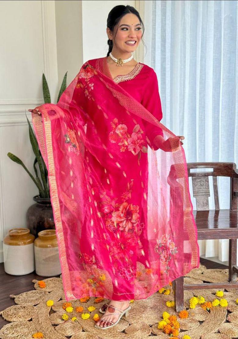 Pink Embroidered Chanderi Kurta Set