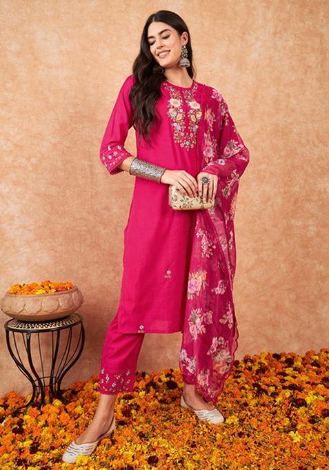 Pink Embroidered Chanderi Kurta Set