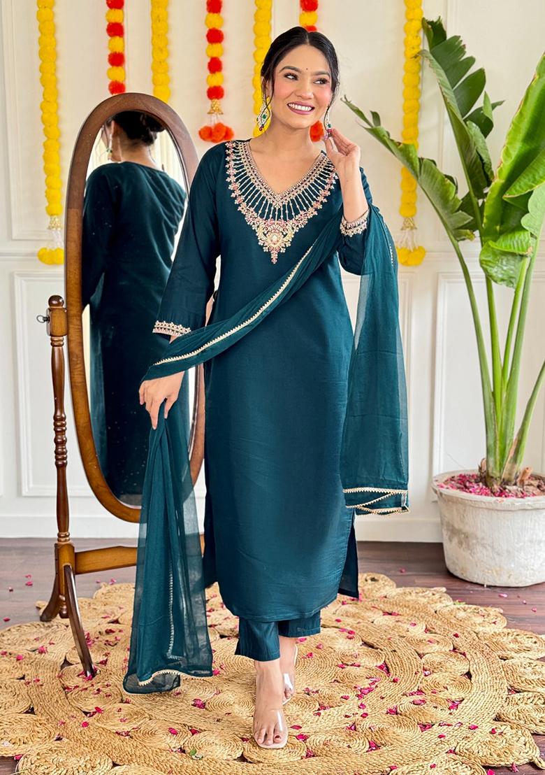 Teal Embroidered Chanderi Kurta Set