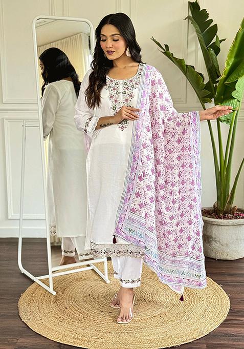 Off White Embroidered Chanderi Kurta Set