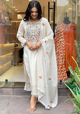 Off White Embroidered Chanderi Kurta Set