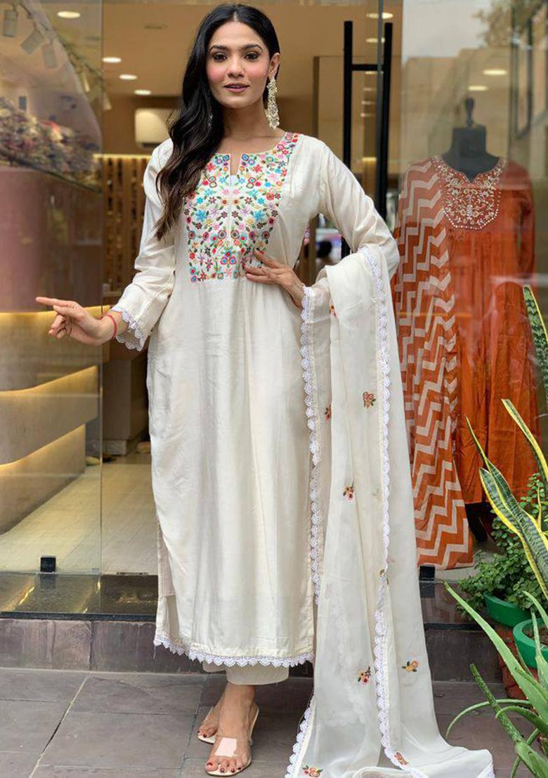 Off White Embroidered Chanderi Kurta Set