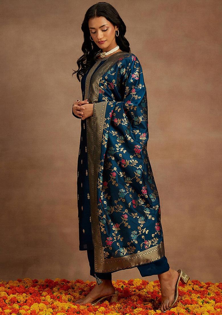 Blue Embroidered Cotton Kurta Set