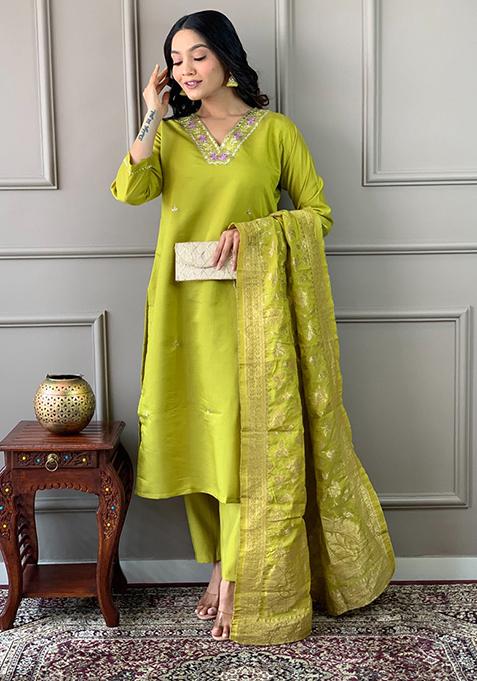 Parrot Green Embroidered Chanderi Kurta Set