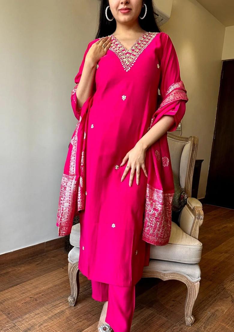 Pink Embroidered Chanderi Kurta Set