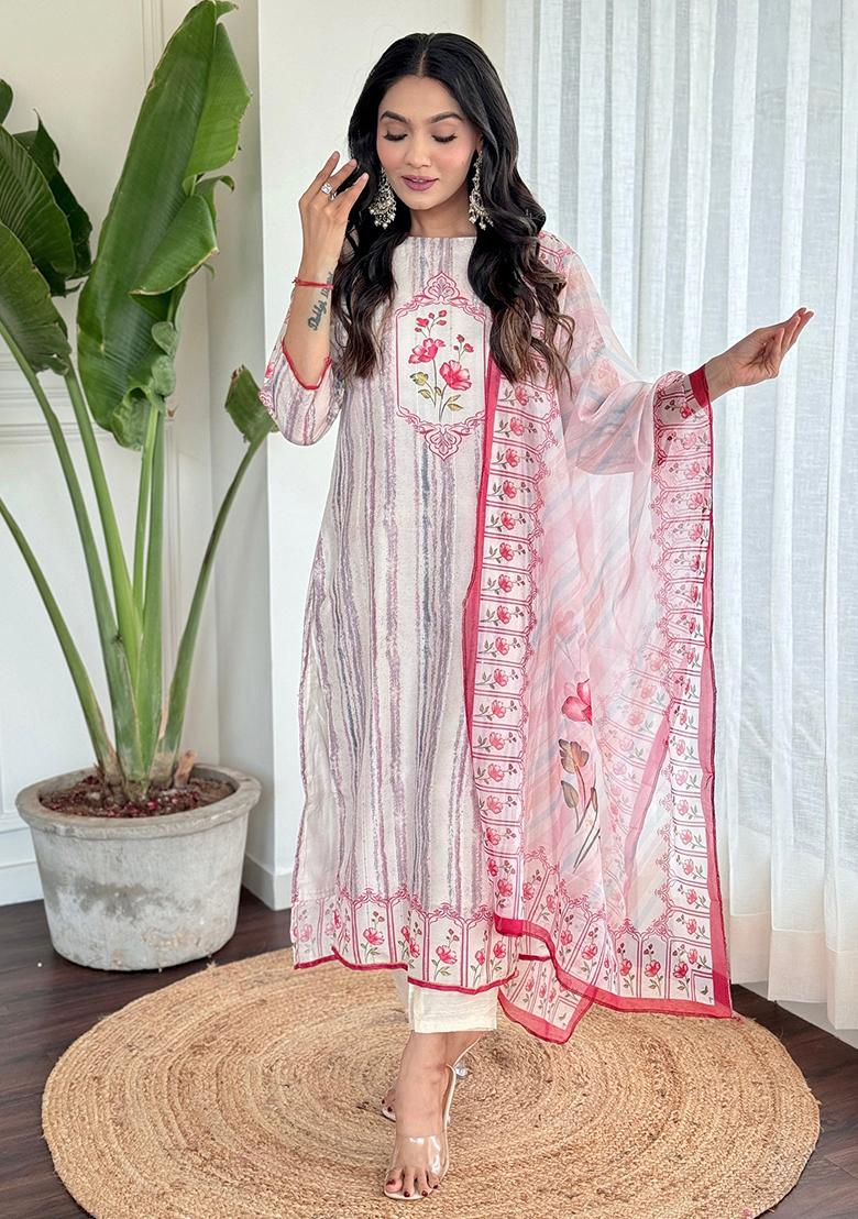 Off White Embroidered Muslin Kurta Set