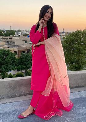 Pink Embroidered Chanderi Kurta Set