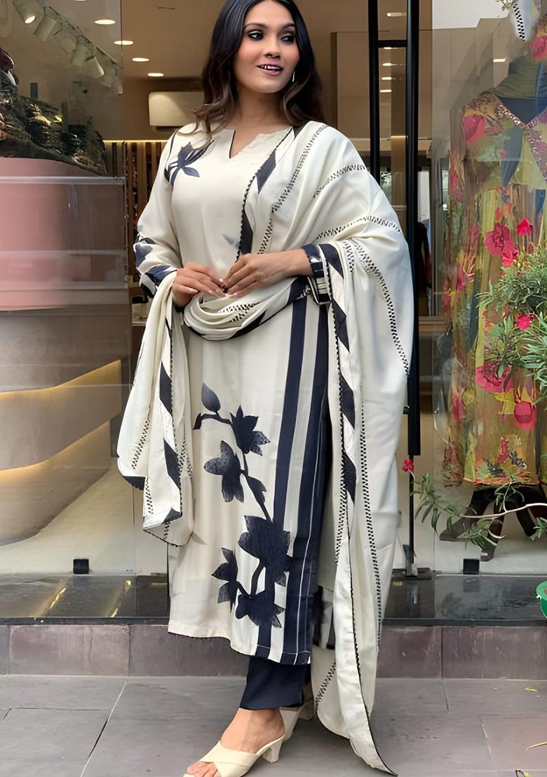 Off White Embroidered Muslin Kurta Set