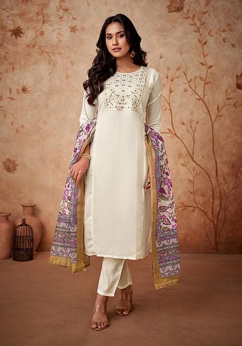 Off White Embroidered Chanderi Kurta Set