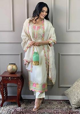 Off White Embroidered Chanderi Kurta Set