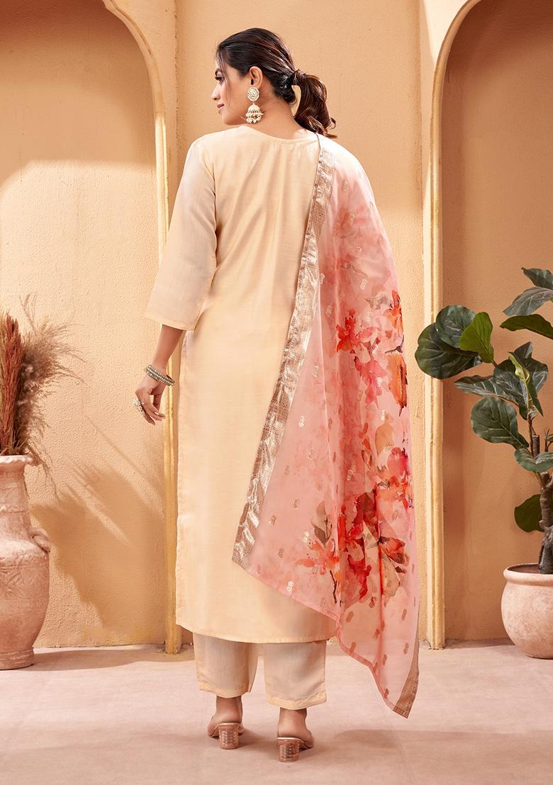 Off White Embroidered Chanderi Kurta Set