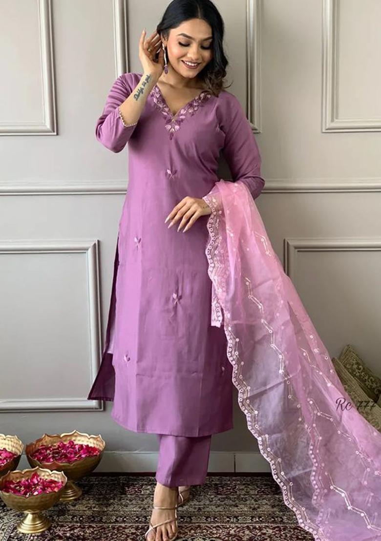 Onion Pink Embroidered Rayon Kurta Set