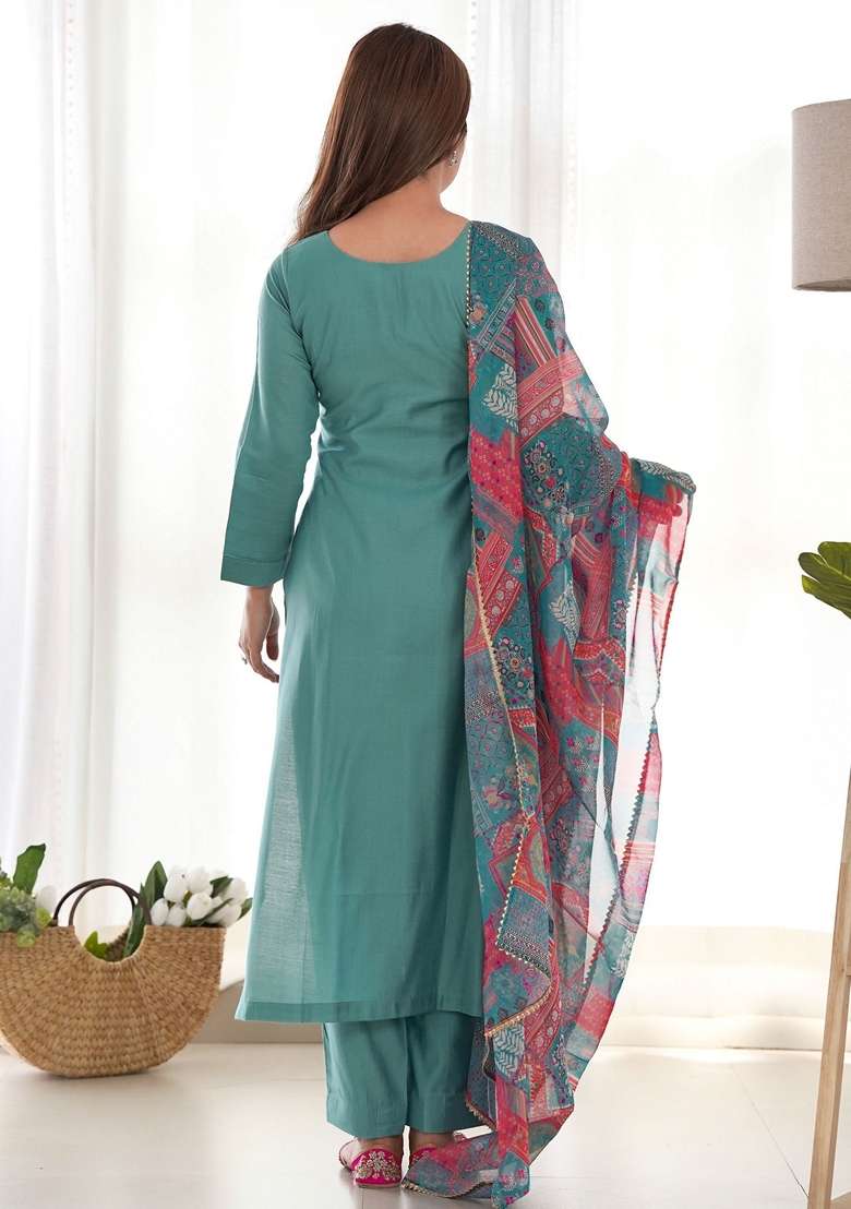 Green Embroidered Cotton Kurta Set - Indya