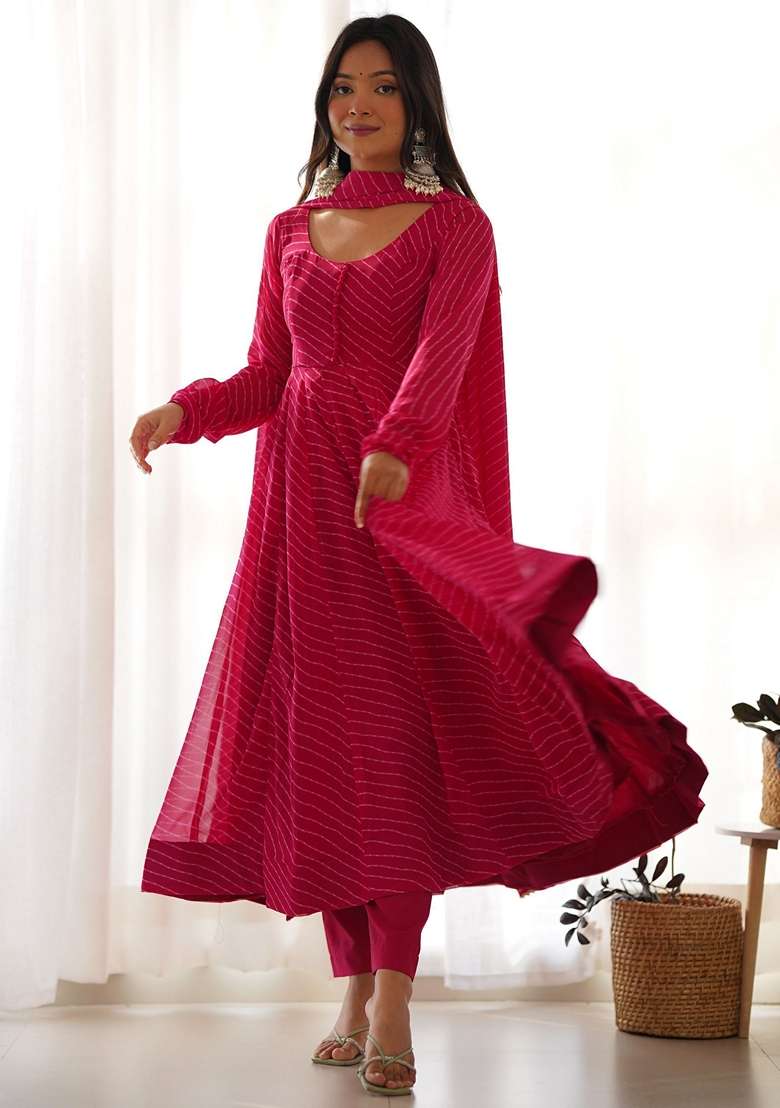 Pink Printed Georgette Kurta Set - Indya