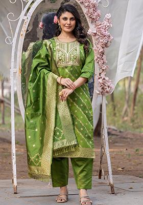 Green Embroidered Polyester Kurta Set