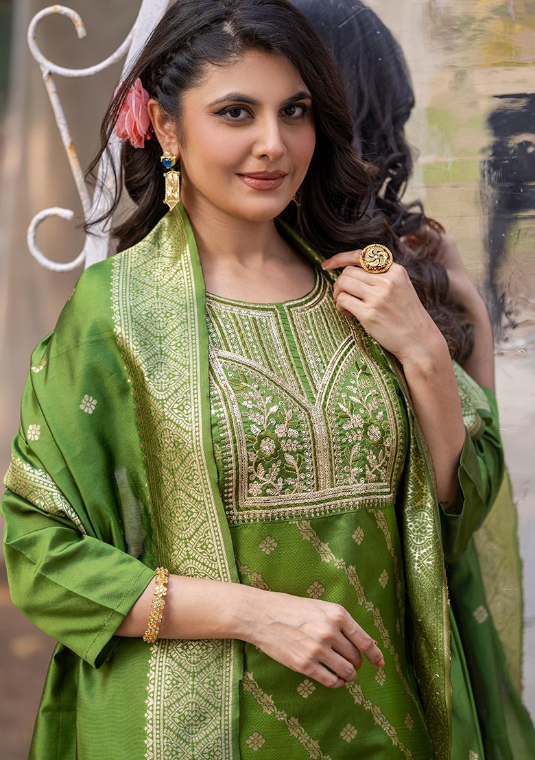 Green Embroidered Polyester Kurta Set