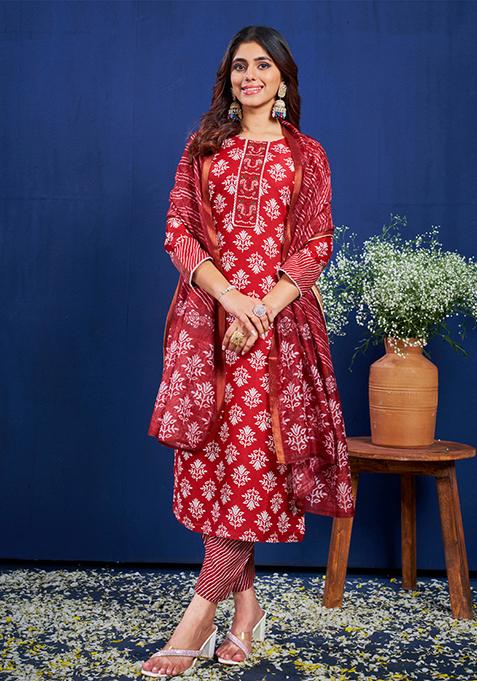 Maroon Embroidered Rayon Kurta Set
