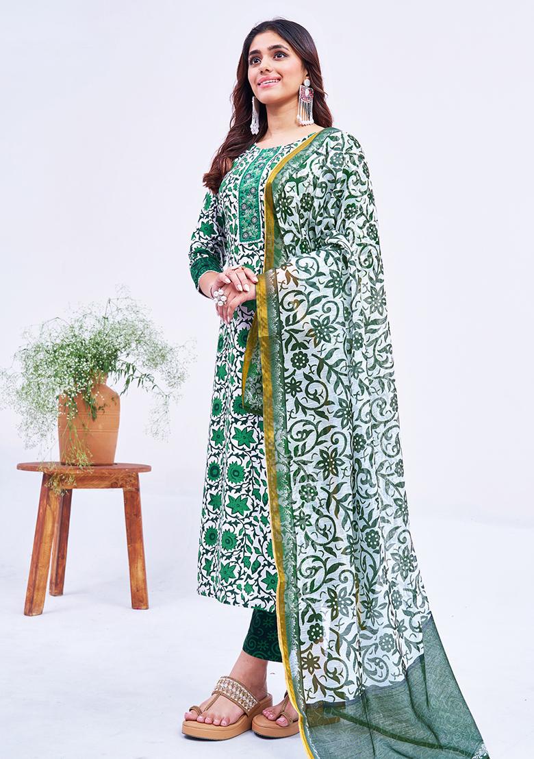 Green Embroidered Rayon Kurta Set