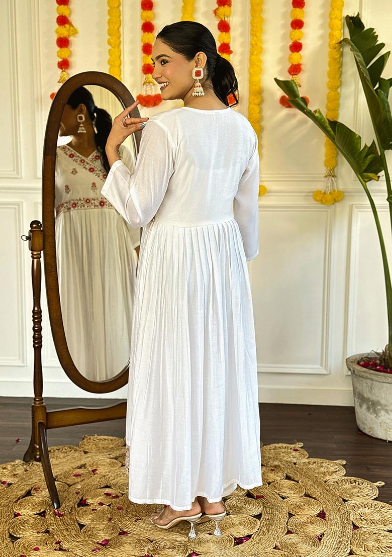 White Embroidered Chanderi Kurta Set