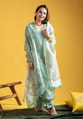 Green Embroidered Chanderi Kurta Set