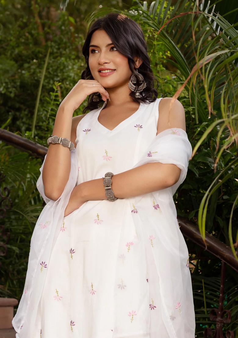 White Embroidered Cotton Kurta Set