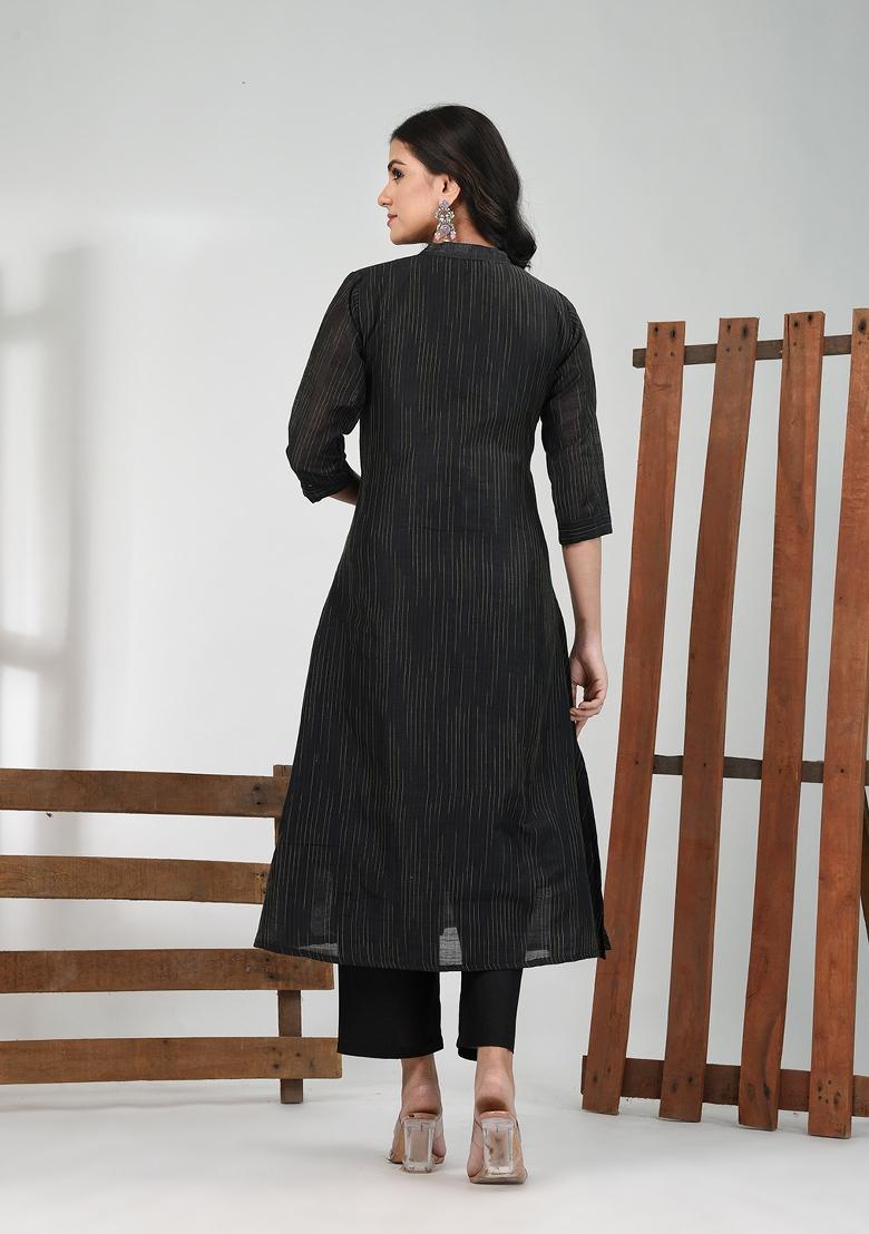 Black Solid Cotton Salwar Kameez