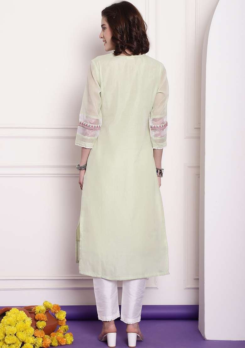 Green Embroidered Chanderi Kurta - Indya