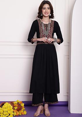 Black Embroidered Chanderi Kurta