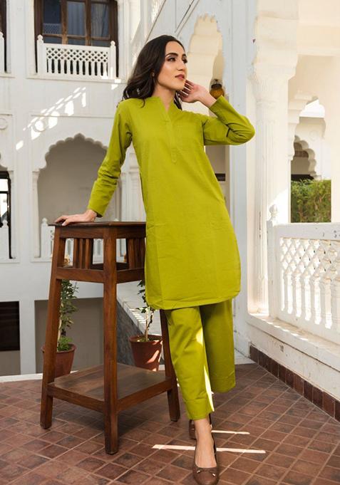 Green Solid Polyester Kurta Set