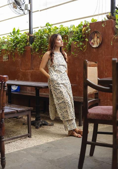 White Printed Rayon Salwar Kameez