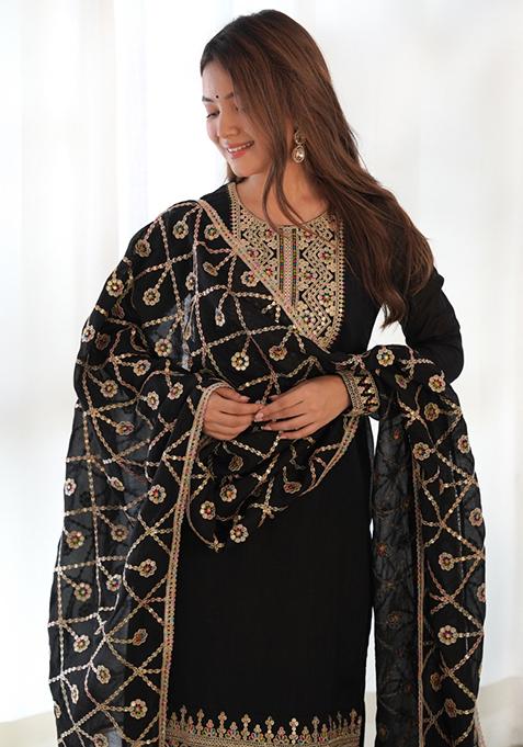 Black Zari Embroidered Georgette Salwar Kameez