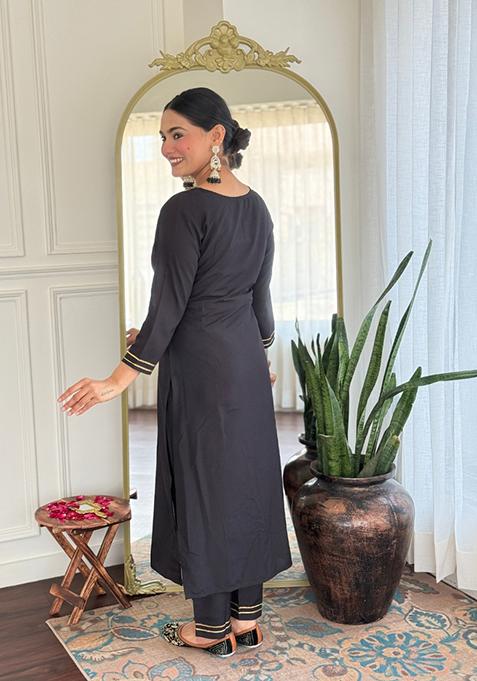 Black Embroidered Cotton Salwar Kameez