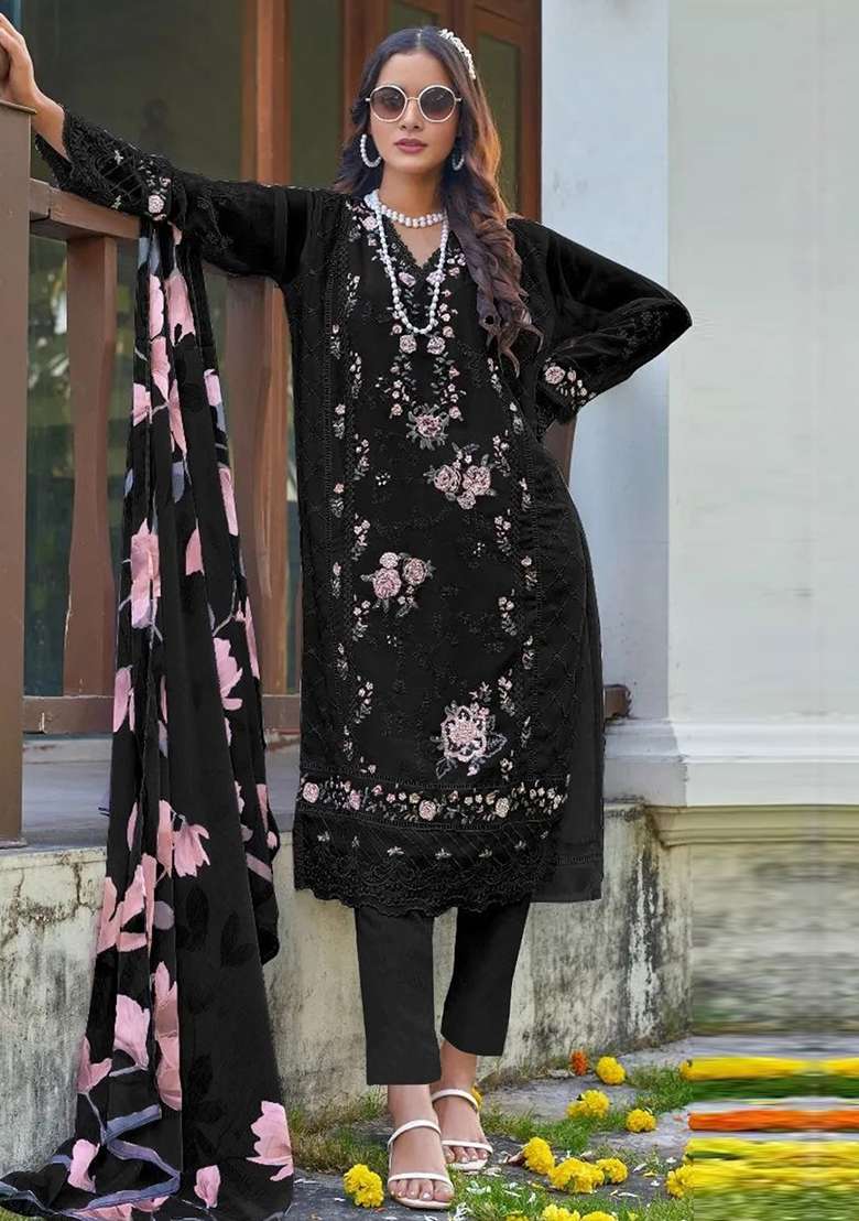 Black Embroidered Georgette Pakistani Salwar Kameez With Dupatta - Indya