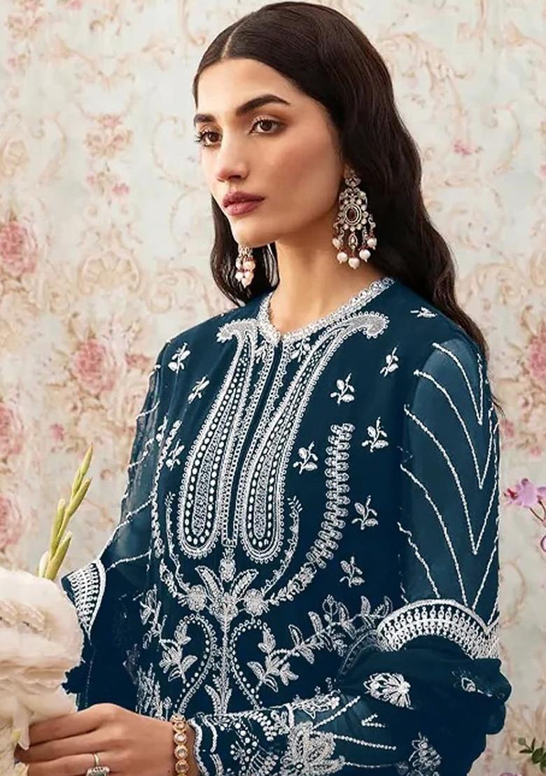 Blue Embroidered Georgette Pakistani Salwar Kameez