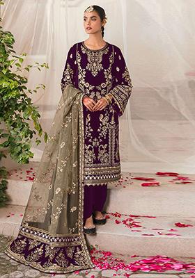 Purple Embroidered Velvet Pakistanii Salwar Kameez