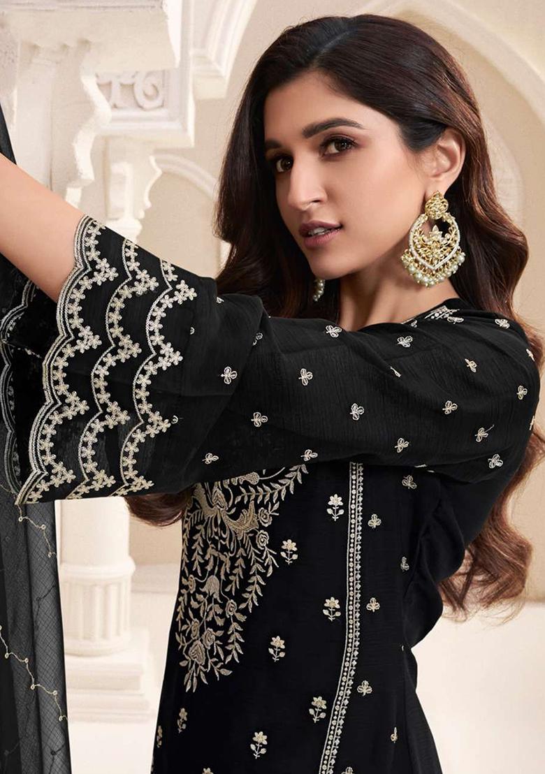 Black Embroidered Georgette Pakistanii Salwar Kameez