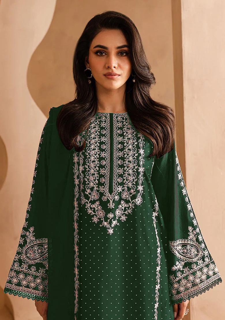 Green Embroidered Georgette Pakistanii Salwar Kameez