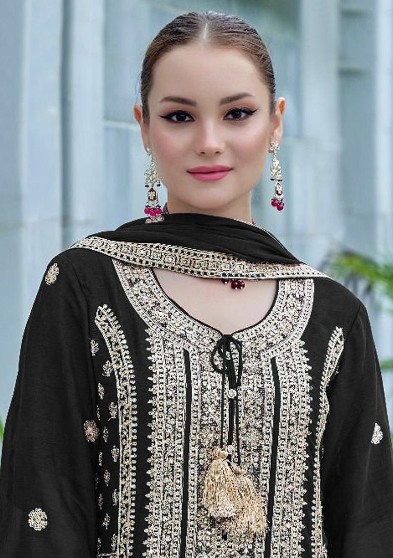 Black Embroidered Chinon Pakistanii Salwar Kameez