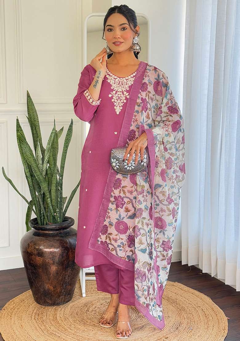 Dark Pink Embroidered Chanderi Salwar Kameez With Dupatta - Indya