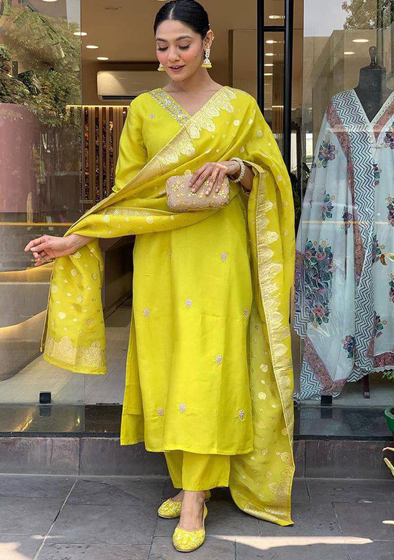 Lemon Green Embroidered Chanderi Salwar Kameez