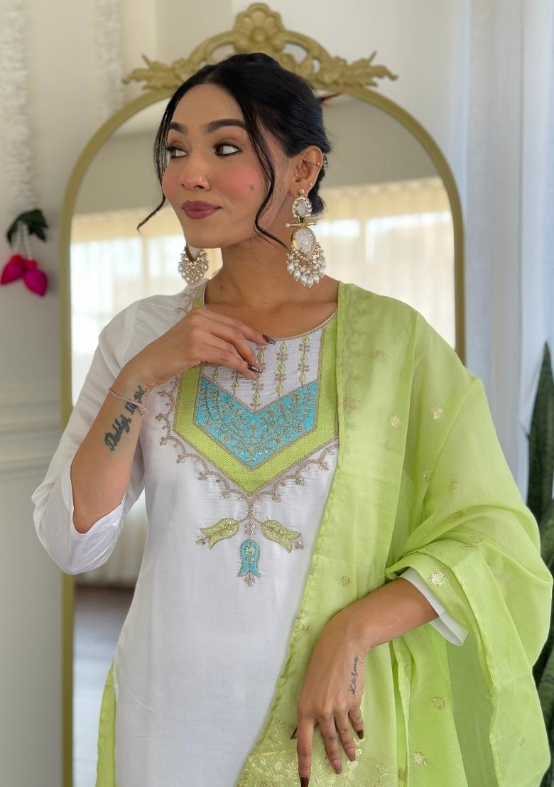 Off White Embroidered Chanderi Salwar Kameez