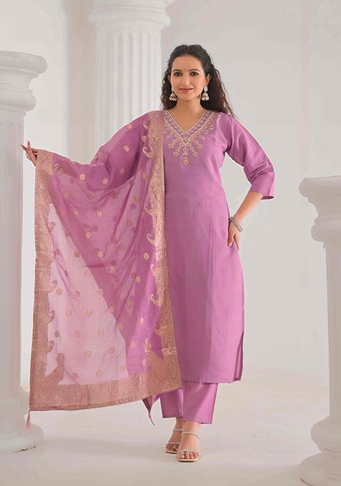 Pink Embroidered Viscose Salwar Kameez
