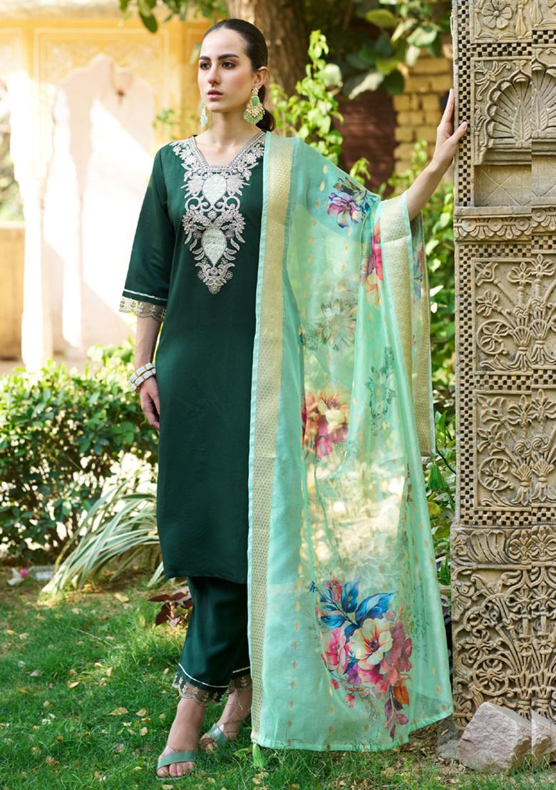 Green Embroidered Viscose Salwar Kameez