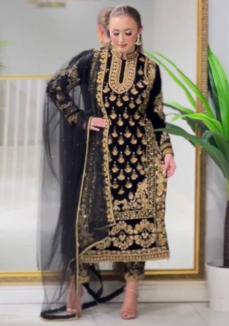 Black Embroidered Georgette Salwar Kameez