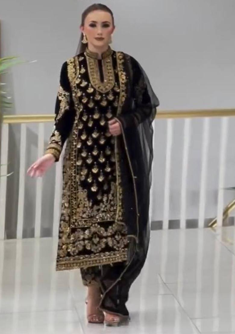 Black Embroidered Georgette Salwar Kameez